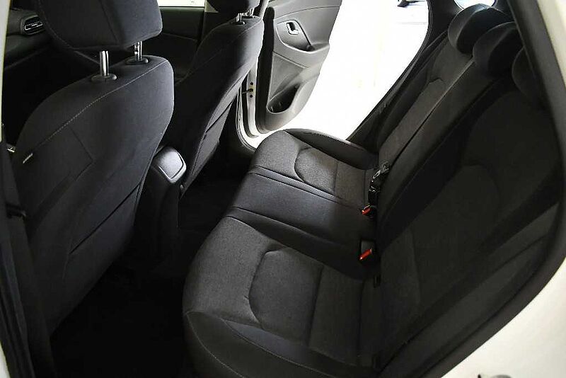 Hyundai i30 1.5 DPI Klass SLX 110